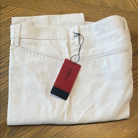 Hugo Boss Other - Hugo Boss Cream Chinos Classic Style